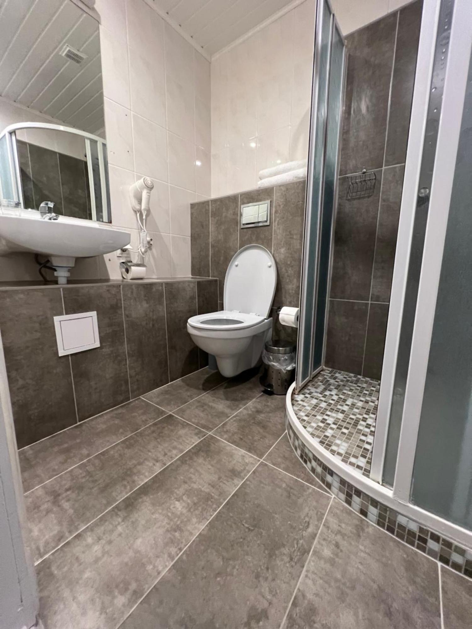 Astra Hotel Klaipėda Buitenkant foto