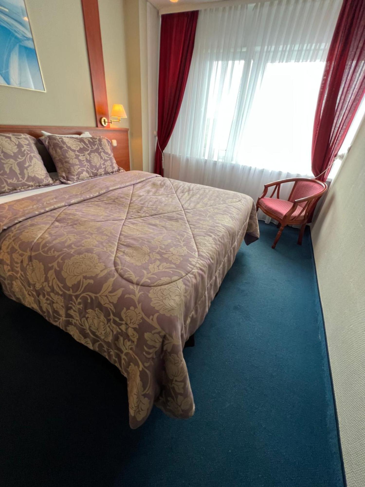 Astra Hotel Klaipėda Buitenkant foto