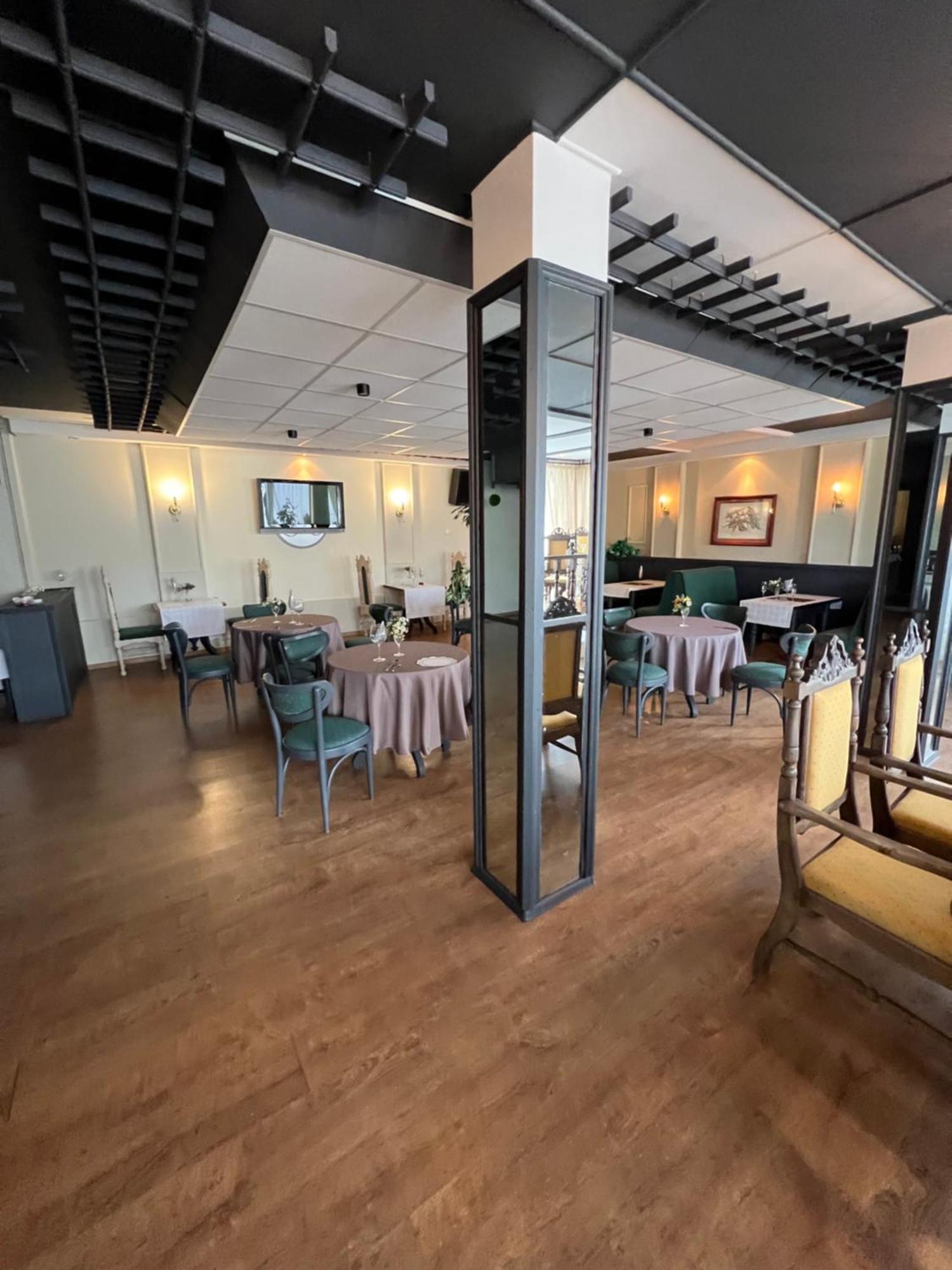 Astra Hotel Klaipėda Buitenkant foto