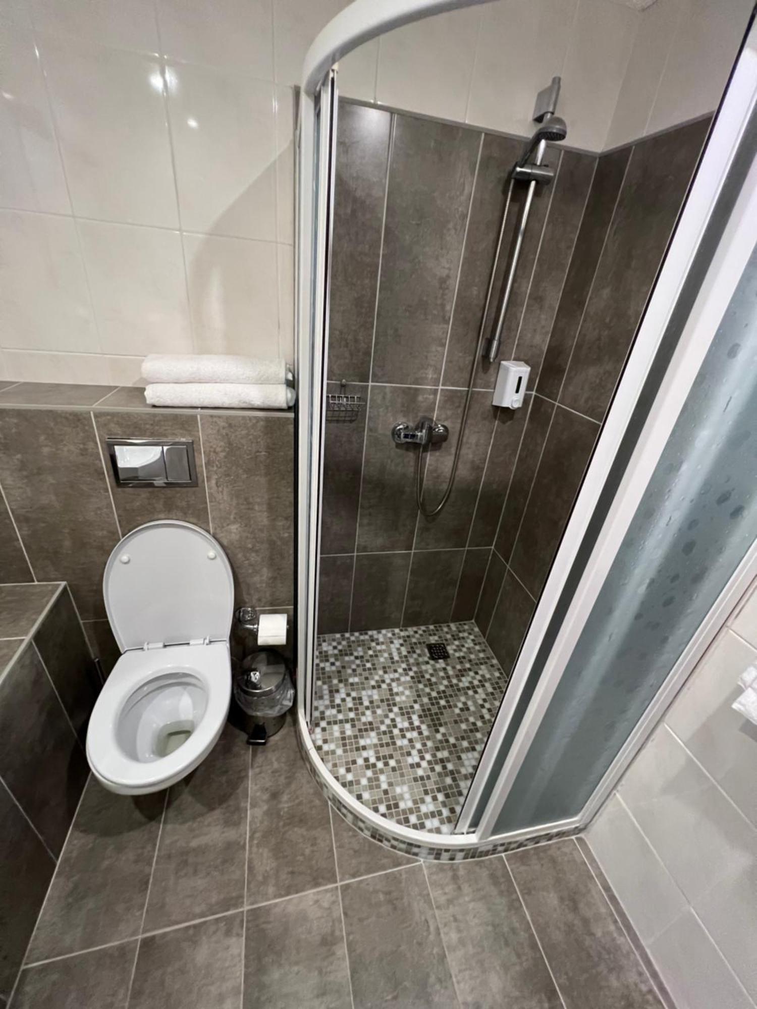 Astra Hotel Klaipėda Buitenkant foto